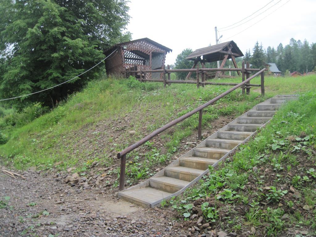 Guest House Stari Druzy Sławsko Zewnętrze zdjęcie